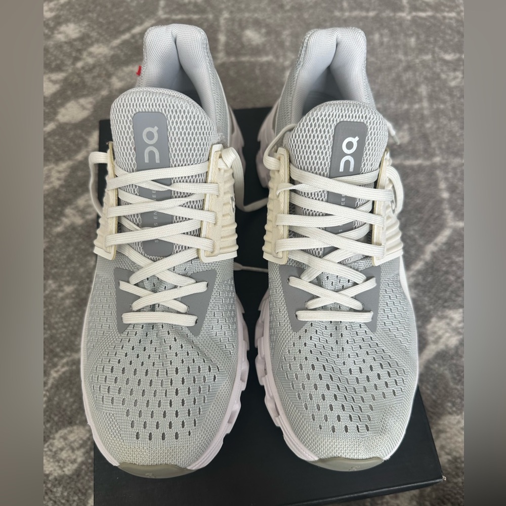 On Cloud Cloudswift Glacier/White Women's Running Shoes
